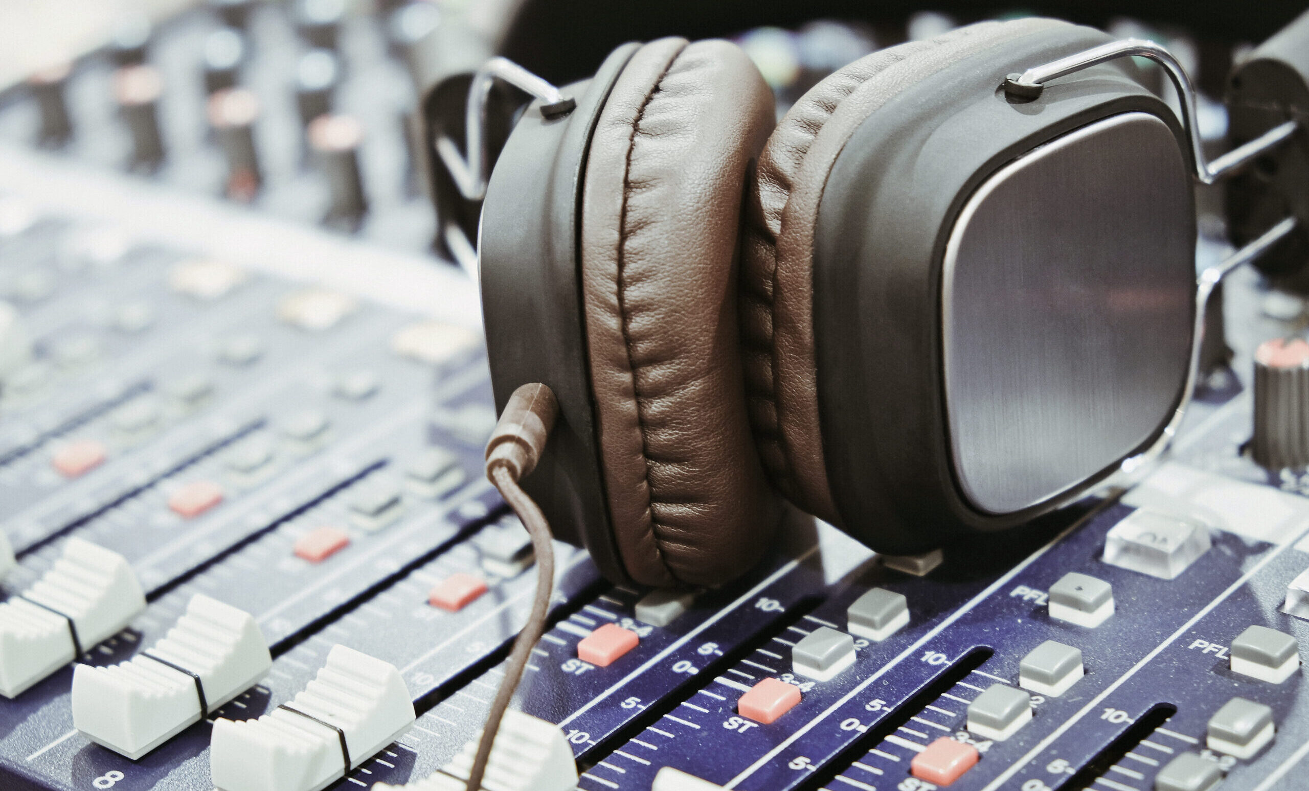 close-up-headphones-audio-equipment